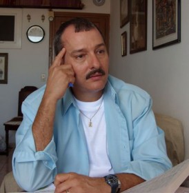 Alberto Acosta-Pérez (La Habana, 1957 - La Habana, 2012). Poeta, narrador, traductor y promotor cultural.
